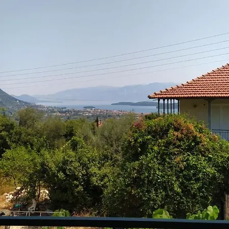 Spacious Traditional Appartement Neochori (Lefkada)